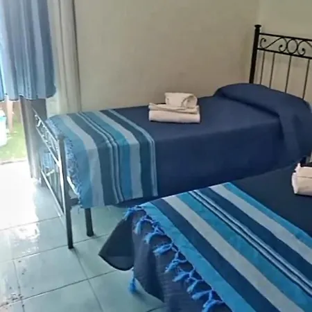 Villa Intera Ad Con Vista Mare E Jacuzzi *
