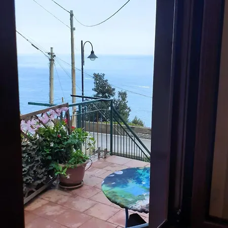 Intera Ad Con Vista Mare E Jacuzzi *
