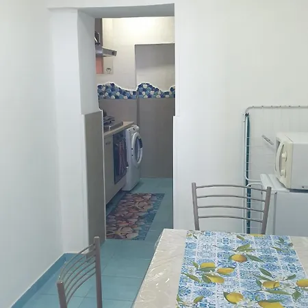 Intera Ad Con Vista Mare E Jacuzzi Amalfi