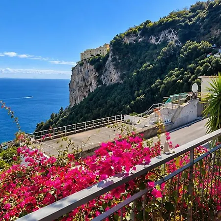 Pousada Intera Grace Con Vista Mare E Jacuzzi Amalfi