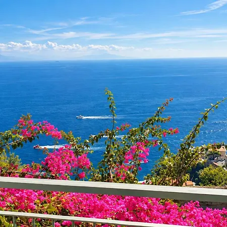 Pousada Intera Grace Con Vista Mare E Jacuzzi