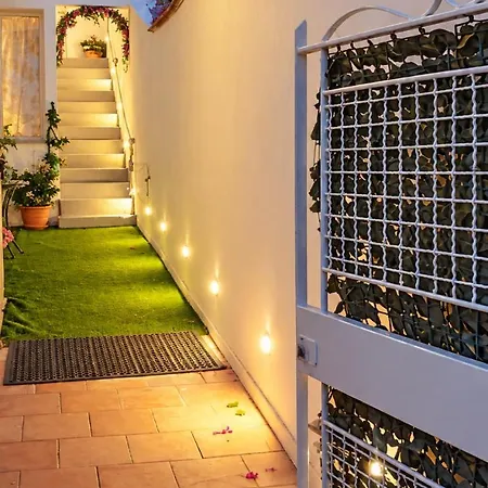 Intera Grace Con Vista Mare E Jacuzzi Pousada *